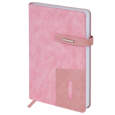 Ежедневник недатированный А5 138х213 мм BRAUBERG "Cowboy", под кожу, застежка 160 л., розовый, 116199